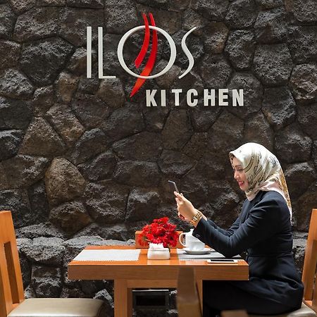 Ilos Hotel Bandung Extérieur photo