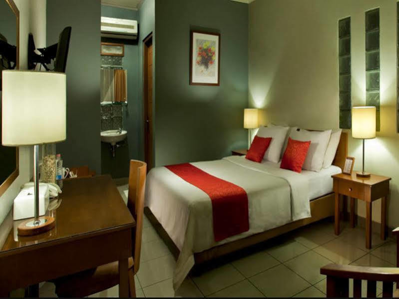 Ilos Hotel Bandung Extérieur photo